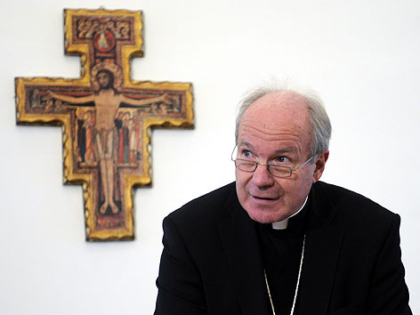 Kardinal Christoph Schönborn am Freitag, 11. November 2011, im Rahmen einer PK zur vorangegangenen Tagung der Bischofskonferenz in Wien.