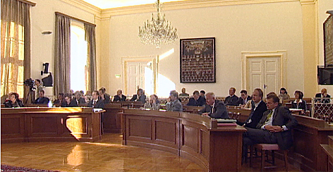 Abgeordnete tagen im Salzburger Landtag
