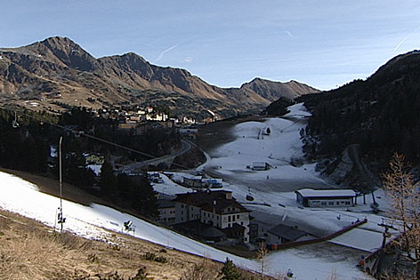 Skigebiet in Obertauern ohne Schnee am ersten Adventwochenende
