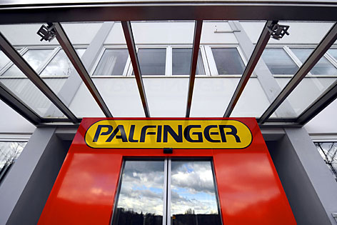 Eingang zur Zentrale des Kranherstellers Palfinger