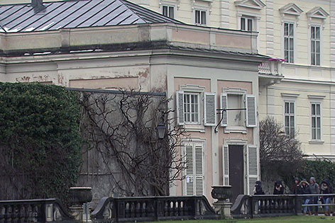 Gebäude des ehemaligen Barockmuseums am Mirabellgarten in der Stadt Salzburg