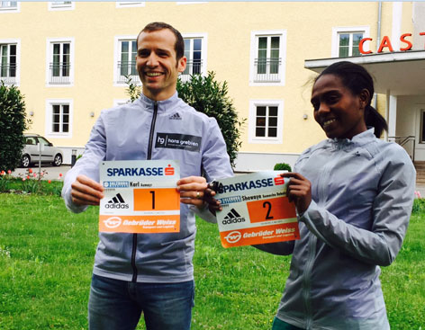 Die beiden Favoriten des Salzburg Marathons 2015, der Salzburger Karl Aumayr und Shewaye Gemechu Debelu aus Äthiopien