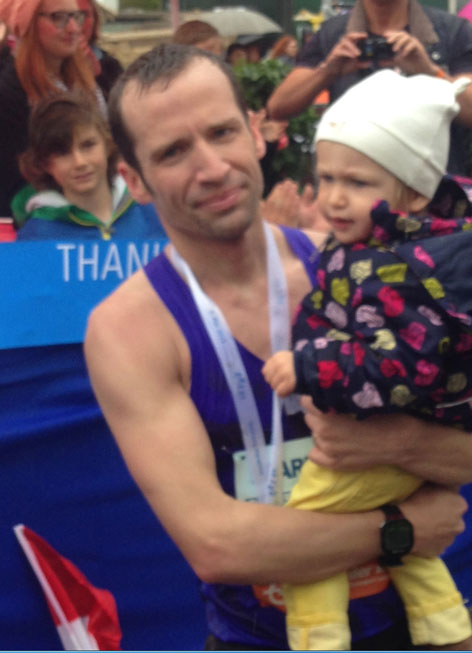 Karl Aumayr beim 12.Salzburg Marathon mit seiner Tochter