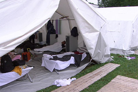 Flüchtlinge Zeltlager Zelte Quartier