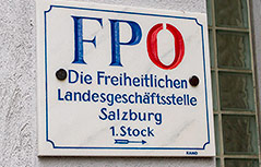 Schild der FPÖ-Landesgeschäftsstelle in Salzburg