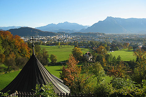Aussicht von Maria Plain auf die Landeshauptstadt Salzburg
