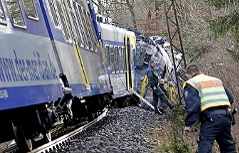 Schwerer Bahnunfall bei Bad Aibling mit Toten und Verletzten