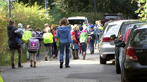 Verkehrschaos in der Früh vor Salzburgs Schulen