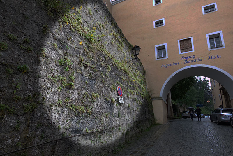Historische Steinmauer Augustinergasse Mülln