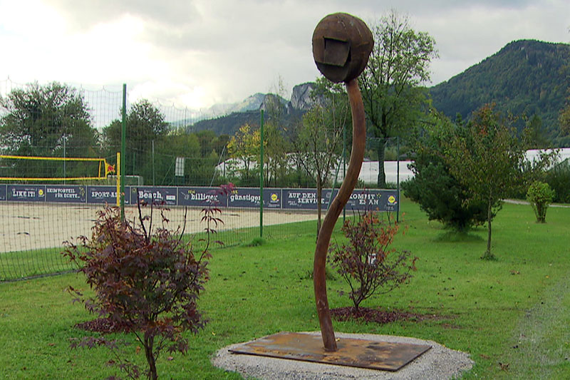 Skulptur des Skulpturenparks im Sportzentrum Rif