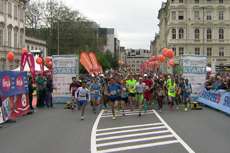 Start des Salzburg Marathon am Mirabellplatz