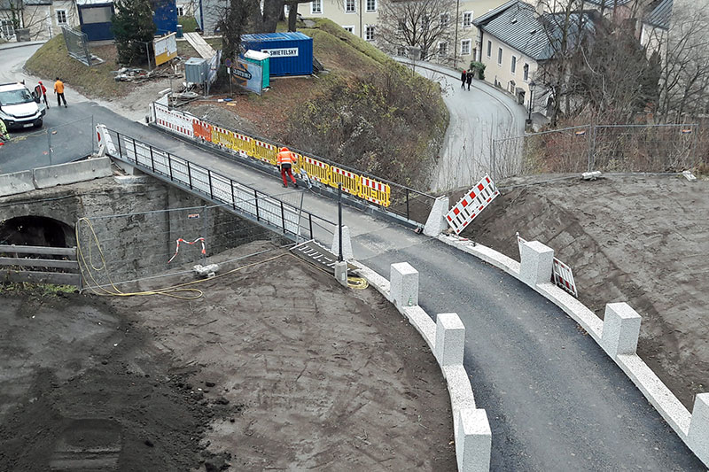 Baustelle für die Umfahrungsbrücke bei der Monikapforte auf dem Mönchsberg in der Stadt Salzburg